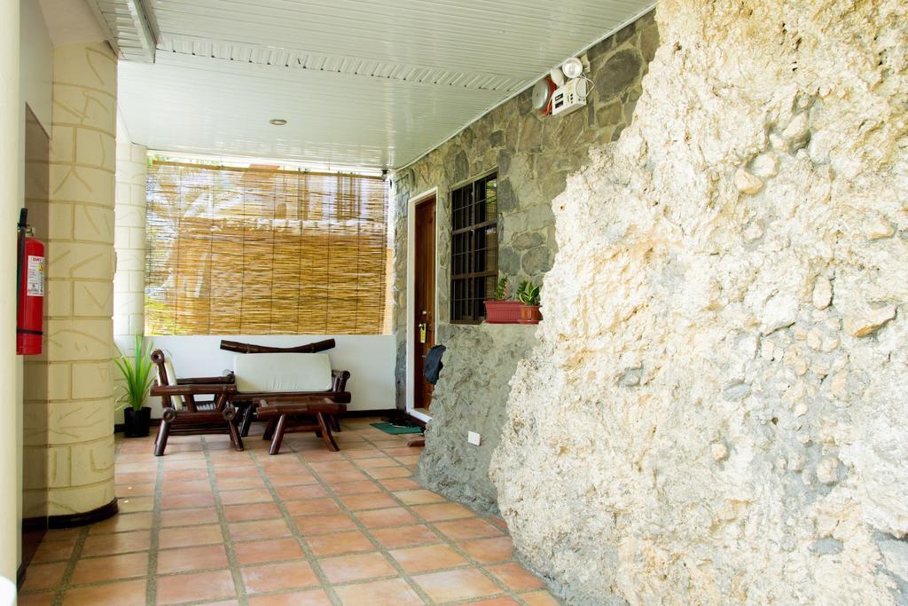 Greenyard Inn Manoc-Manoc Extérieur photo
